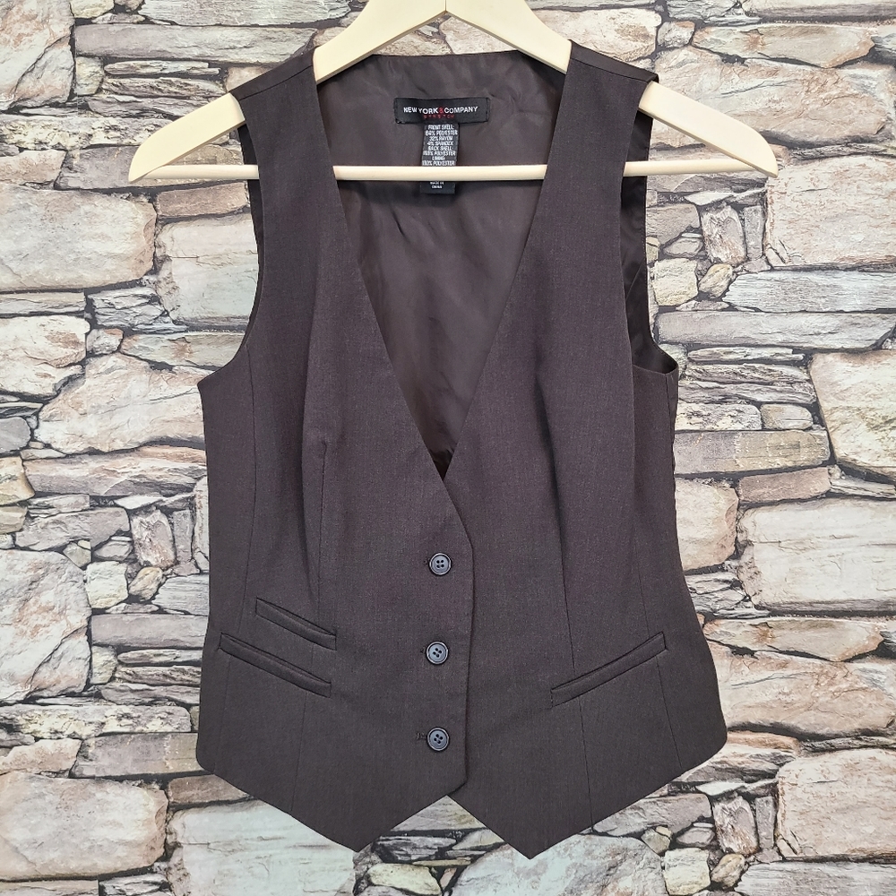 NYC New York & Company Stretch Womens Vest Size 2 Chocolate Brown Back Buckle